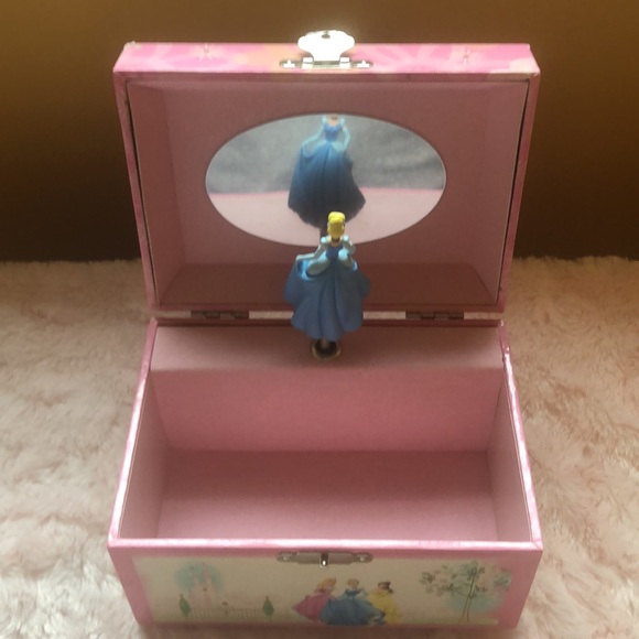 Disney Princess Cinderella Musical 🎼 🎶 Jewelry Box - Picture 4 of 10